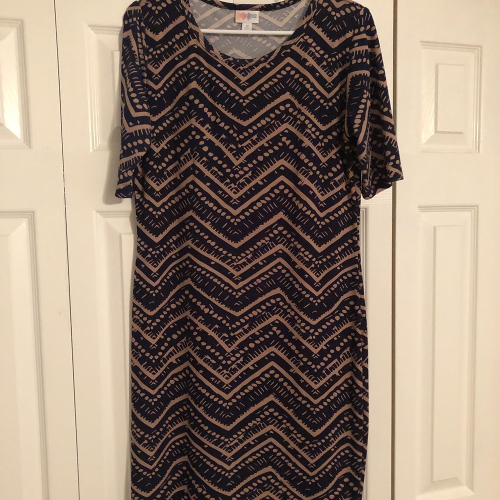 Julia LulaRoe Dress